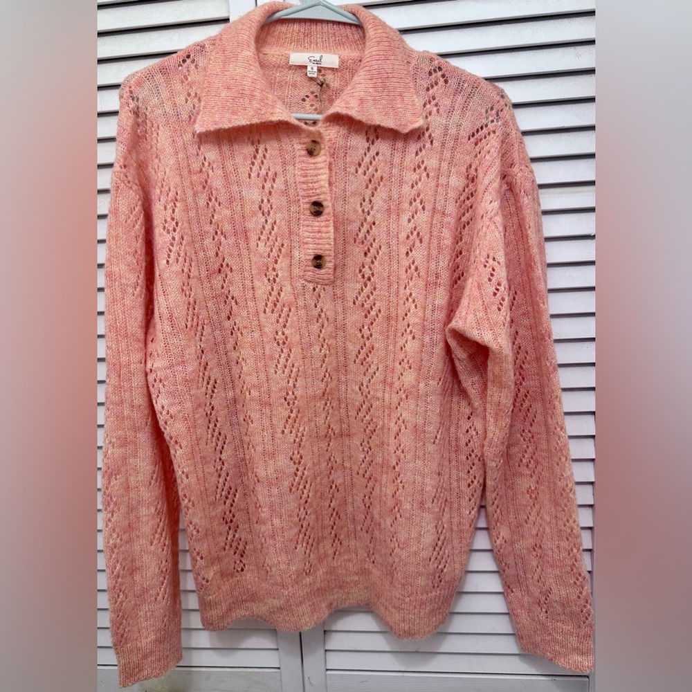 NWT Easel Peach Sweater Size Small